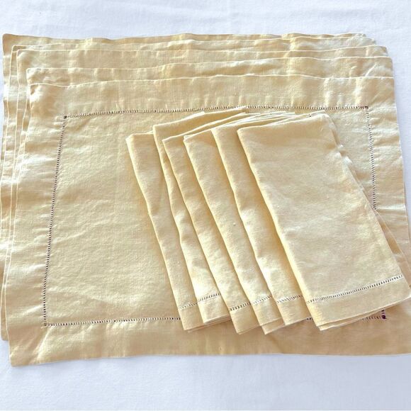 Yellow Linen Placemats & Napkins Set - Picture 1 of 4